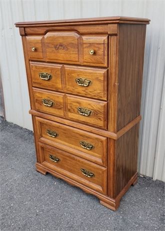 Tall Broyhill Dresser - 38x18x56