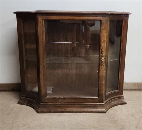 Vintage Lighted Cabinet w/ Curved Glass - 35x12x30