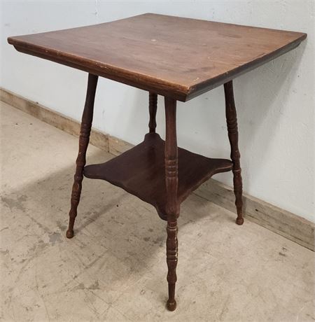 Antique Oak Accent Table - 24x24x29