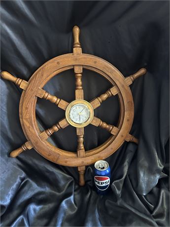 Captain Ships Wheel Clock with ship accessories