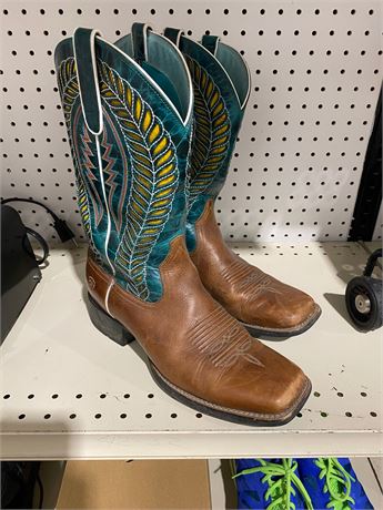 Ariat Boots size 11B