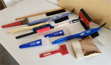 Assorted Snow/Ice Brushes