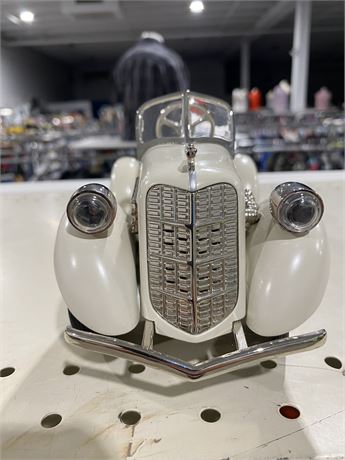 Hallmark Kiddie Car Classics 1935 Gillham Auburn Luxury