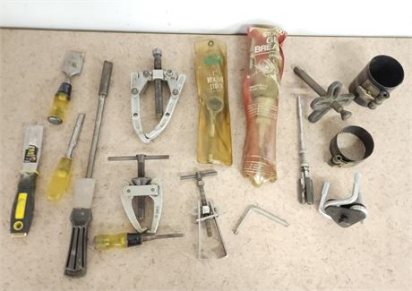 Assorted Gear/Bearing Pullers and Automotive Specialty Tools