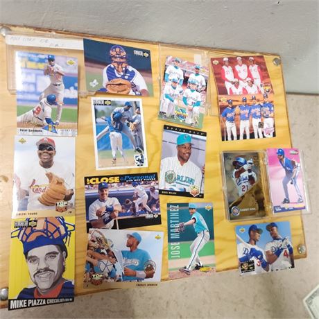 ⚾Assorted Baseball Trading Cards