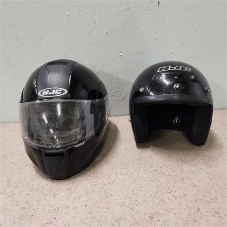 HTC-DOT Motorcycle Helmet Pair - Med and Lg Sz