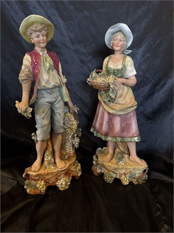 Ceramic Figurine Couple