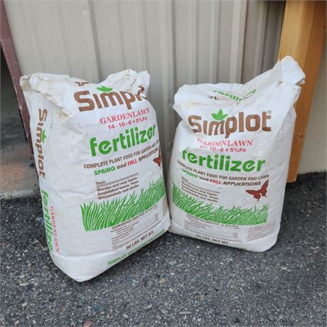 2 - 50lb Bags of Lawn Fertilizer