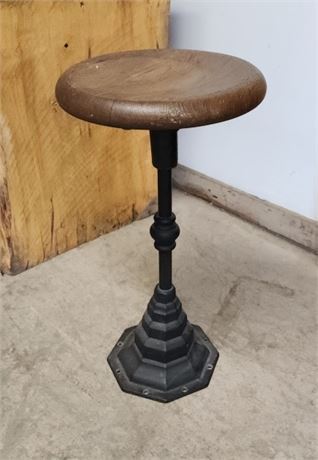 Antique Cast Iron Stool - 11" diameter x 22"⬆️