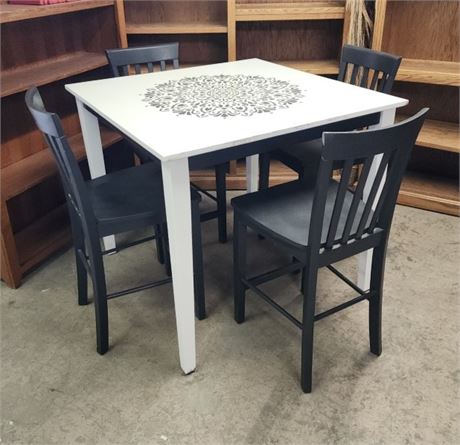 Painted Wood Table w/ 4 Chairs - 42x42x36