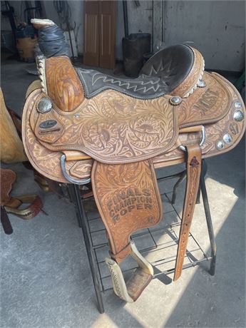 Running P…Roping Saddle