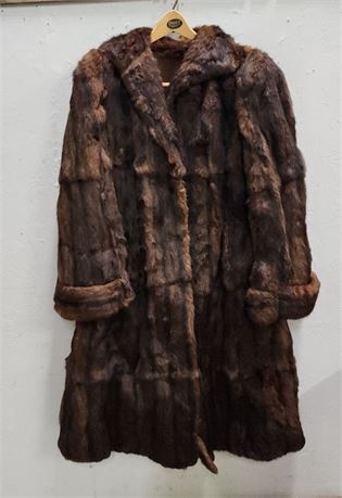 Vintage Fur Coat - Sz Unknown (no markings on coat)