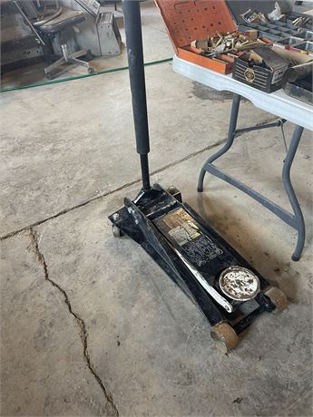 Large HD Floor Jack