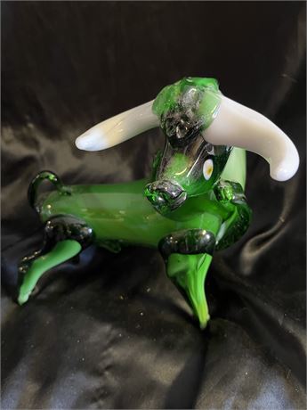 Glass Green Bull Statue-Amazing Piece