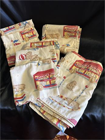 Vintage Barnum’s Animal Crackers Window Curtains