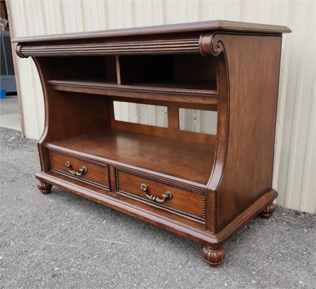 Nice Media Stand w/ Drawers - 44x20x31