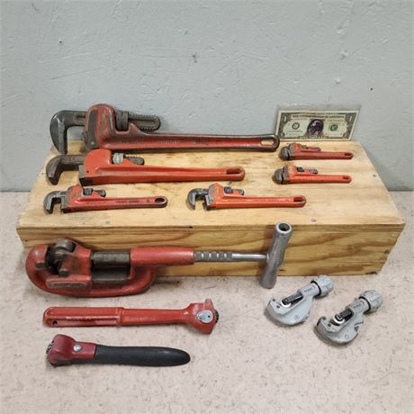 Nice Assortment of Pipe Wrenches & Cutters