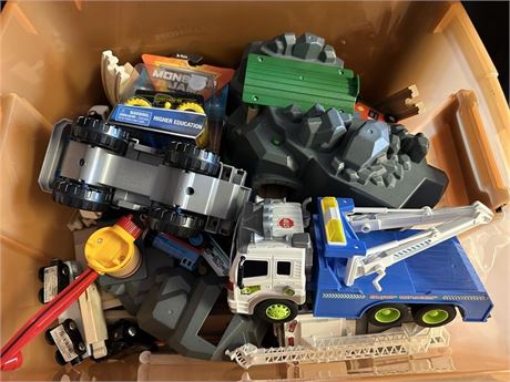 Tote of Toys/Trucks