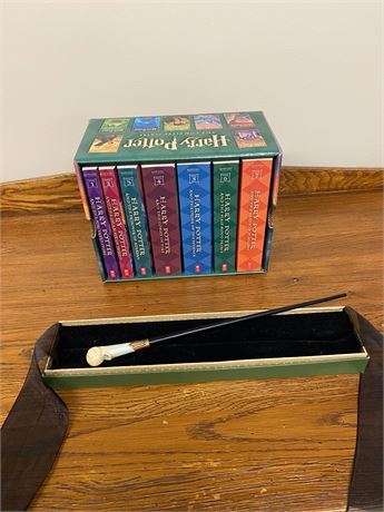 Harry Potter: The Complete Series PLUS Queenie Goldstein Wand Replica