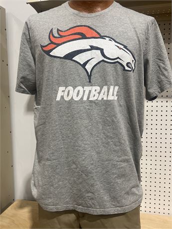 Denver Broncos The Nike Tee Athletic Cut Size XL