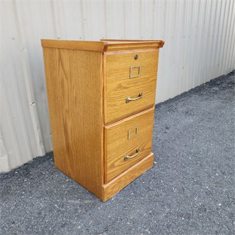 Locking Wood 2 Drawer File Cabinet w/ Key - 16x17x27