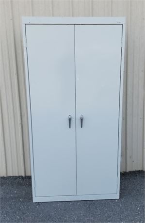 Metal Utility Cabinet w/ Shelving - 36x17x72 - no key