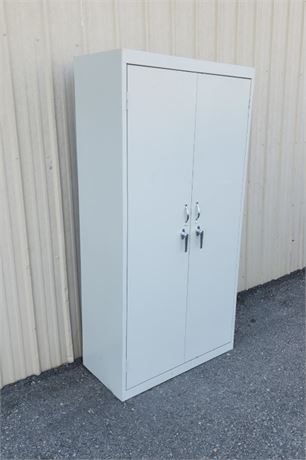 Metal Utility Cabinet w/ Shelving - 36x17x72 - no key