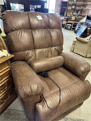 Lift Brown Recliner