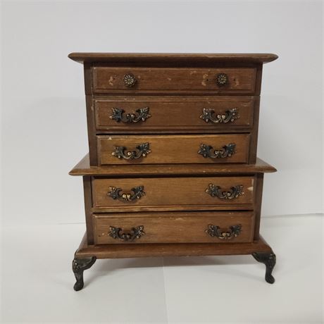 Classic Dresser Top Jewelery Box w/ Mirror