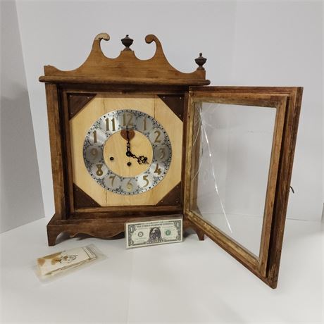 Custom Made Mantle Clock w/ Glass Damage (No Key)