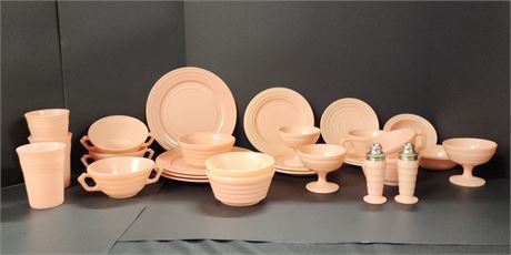 Vintage Pink Tableware