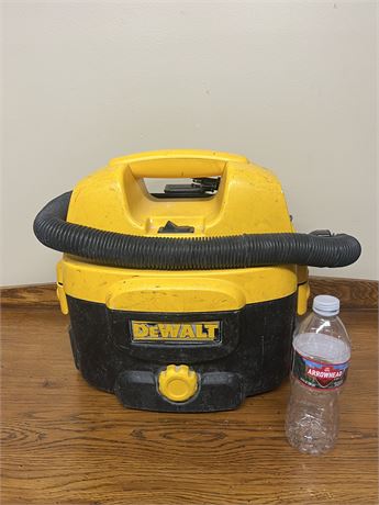 Dewalt Cordless Shop Vacuum