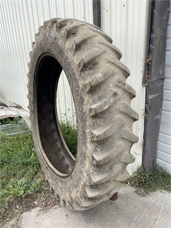 Tractor Tire 14.9 r 46…50% Tread