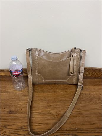 Frye Melissa Zip Crossbody Bog