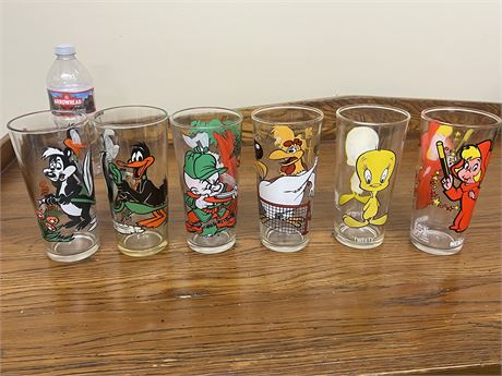 Set of 6 Character Glasses