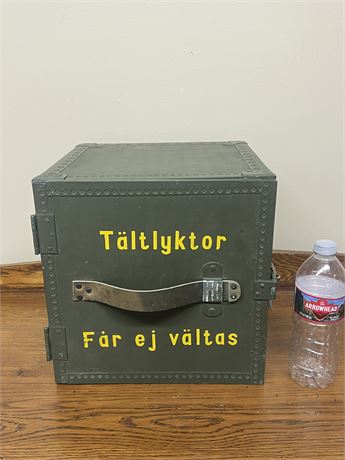 Swedish Army Vintage Lantern Lamp Box