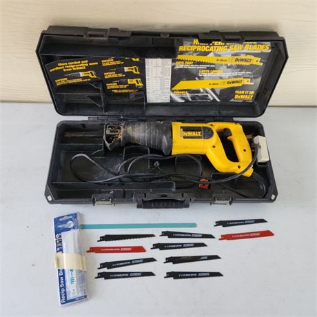 DeWalt V.S. Reciprocating Saw w/ Extra New Blades