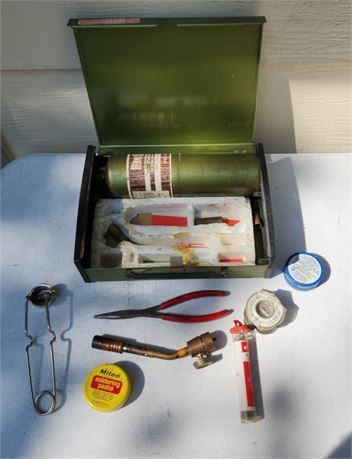 Torch Kit w/ Extras