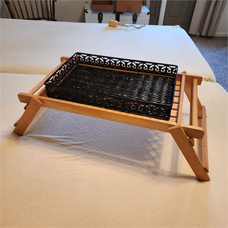 Breakfast in Bed? Here ya go! Folding Tray w/ basket