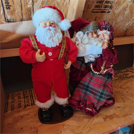 🎵Musical Santa & Santa/Ms. Claus Holiday Decor - not tested