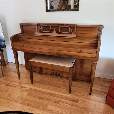 NICE Henry Miller Upright Piano - Immaculate Condition