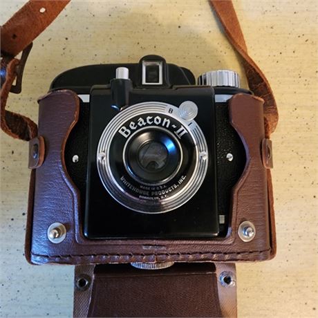 Vintage Beacon II Camera w/ Leather Case