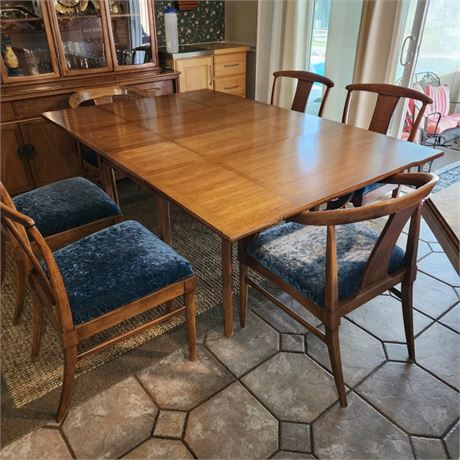 Mid Century Dinette w/ 6 Chairs