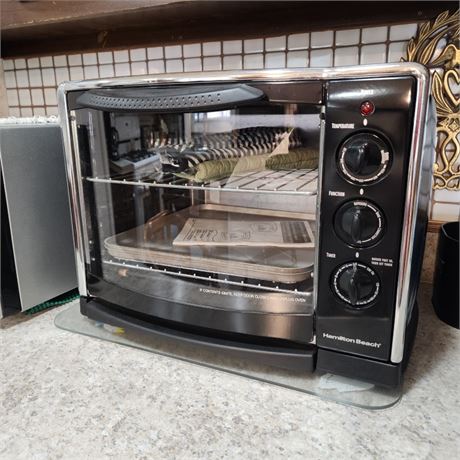 Hamilton Beach Toaster Oven