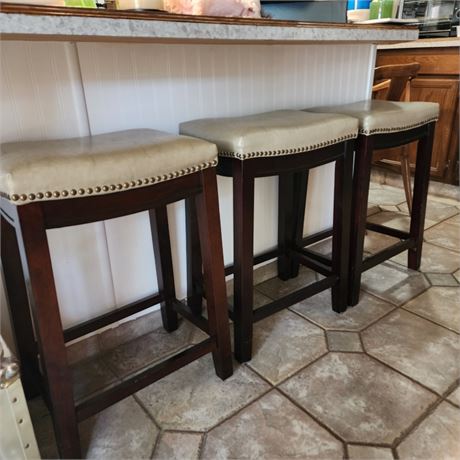 3 Counter Height Bar Stools