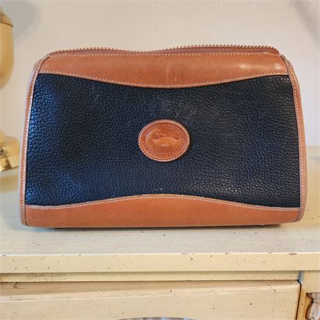 Vintage Dooney & Bourke Leather Purse