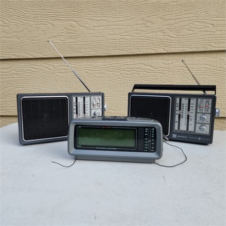 Radio Trio