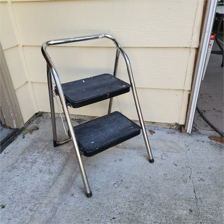 2' Step Stool