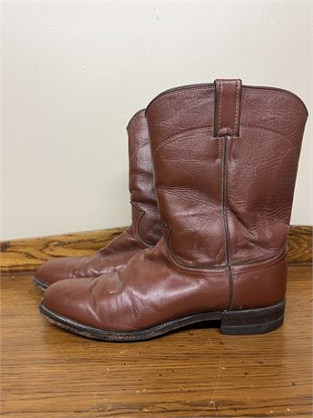 Size 10.5 Justin Boots Roper Style Brown Leather Boots