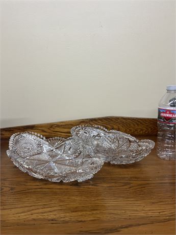 Set of Two American Brilliant Period Clear Cut Crystal Glass Dishes